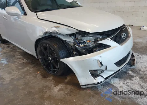 2008 Lexus Is 250 z USA, uszkodzony, nr VIN JTHCK262782024886